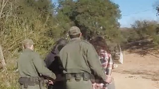 Trang phục y tá màu hồng và tất đen, đang dùng âm hộ đầy dịch nhờn của mình để mát-xa một con cặc lớn. Youcai bị ép xuống ghế sofa và bị làm tình lần nữa, con cặc lớn liên tục đánh vào âm hộ của cô cho đến khi cả hai đều xuất tinh ra tinh dịch màu trắng. (Trên)