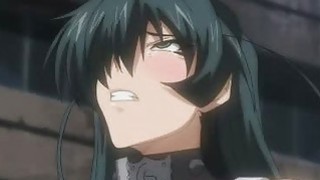 Bố dượng nắm thóp được bí mật cô con gái thường khoe dương vật nơi công cộng