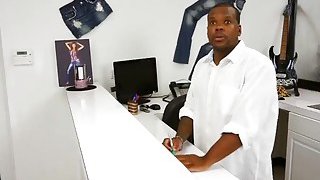 Chim dài đụ cho em nước bím chảy khắp nhà