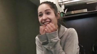 Thấy cậu học trò ngoan có em ghệ, cô giáo bắt cậu phang sml để quên đi bạn gái