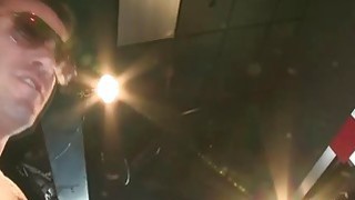 Tôi đã hẹn hò với cô vợ hàng xóm trên Momo, nhưng tôi không thể dừng lại.