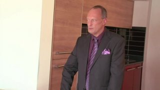 Bí mật giấu kín, em dâu bị anh Ông chồng tống tình mỗi ngày