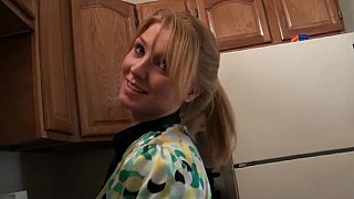 Tôi chưa từng nghĩ sẽ cắm sừng cho đến khi gặp thầy giáo của con trai