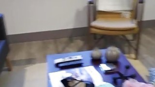 Sinh viên lần đầu bú lồn bà gì trẻ đẹp vú to tròn