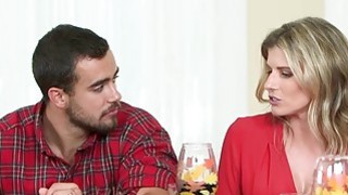 Sự tự tồn tại của bà già