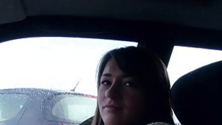 Con trai đang vụng trộm với mẹ kế thì bố về