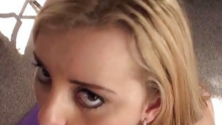 Chồng thẫn thờ nhìn bà xã xxx nhau với nhân viên massage