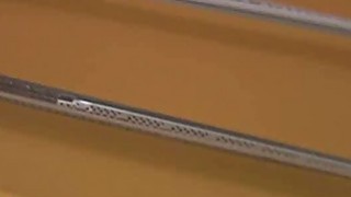 Nữ trưởng phòng thèm cặc gọi nhân viên lên phòng đóng gạch