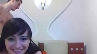 Nơi làm việc gợi cảm 7.18 Nhân viên chăm sóc khách hàng bán hàng giỏi nhất tại nơi làm việc thủ dâm bằng máy rung trong khi làm việc và thích thú đến mức cô ấy xuất tinh vô số lần và chất dịch vẫn chảy cho đến khi cô ấy chết vì kiệt sức