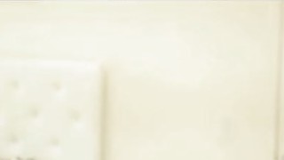 Sếp tâm lý cho nhân viên địt để giảm stress