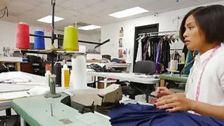 Em gái họ tôi xinh xắn, ngoan hiền nhưng rất dâm