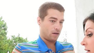 Đối tác tình dục gợi cảm thích nói chuyện bậy bạ và quan hệ bằng miệng