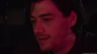 Bác bảo vệ bò tuôi địt nát bím em nữ sinh