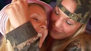 Asian Cinema Midnight Trực tuyến Miễn phí - HD Trực tuyến Chơi