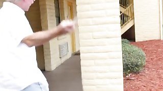 Em học sinh đam mê nổi tiếng và cái kết đắng khi bị chuốc thuốc mê