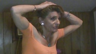 NACR-669 Một người vợ xinh đẹp không may bị kẻ lừa đảo nhắm đến và buộc phải trả tiền dàn xếp bằng cơ thể của mình