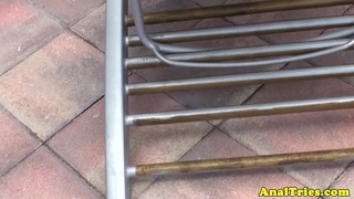 Anh cấp trên lên kế hoạch nện em cấp dưới chảnh chọe lười biếng, chỉ lo nhắn tin với bạn trai