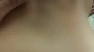 Em đừng nói gì nhé tý cô cho bắn tinh vào lồn