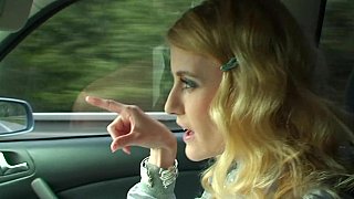 Địt lồn mẹ bạn vú to lại còn nhiều nước