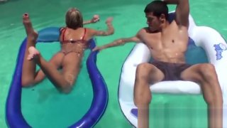 Anh bệnh nhân trúng độc đắc và em nhân viên bênh viện dễ thương bỗng dưng bị nứng