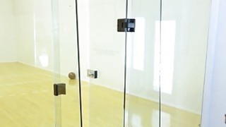 Cô nữ sinh đi làm thêm và tên quản lý già dâm