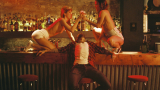 Có cô bạn gái dâm thanh niên mới lớn sướng phọt tinh