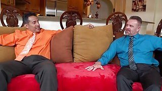 Quản lý cửa hàng giới thiệu PT-132 Cô vợ trẻ muốn bị trói: Honda Narimi