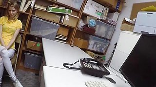 Đụ nữ sếp khó tinh do thiếu tình thở không kịp