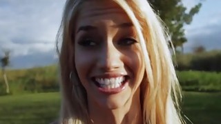 Nắc nhanh em nhà bên tránh anh người chồng về phát hiện