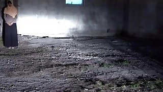 Nằm bấm điện thoại cũng không yên với ghệ eva elfie