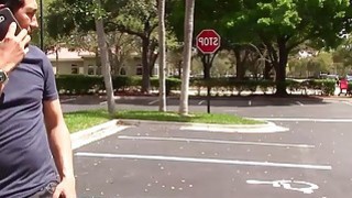 Anh cấp trên lên kế hoạch nện em cấp dưới chảnh chọe lười biếng, chỉ lo nhắn tin với bạn trai