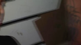 Bùng nổ doanh số sản xuất ngực khủng ở Thanh Đảo