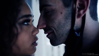 đến nhà chị họ ở nhờ, thằng em bị chị họ cướp mất đời trai