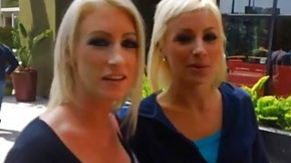 Đụ lồn vợ bạn trong bếp cực sướng