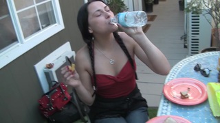 168CM chân đẹp cấp cao nhất rắn nước gà con lụa xám giày cao gót quá hấp dẫn, cưỡi trên chèn JB và giật, đứng lên và nhấc chân lên để bùng nổ, góc nhìn thứ nhất sau khi vào mông đẹp