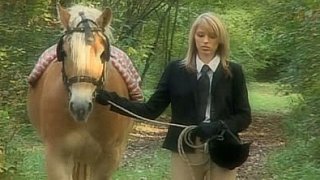 Bắt gặp cô giáo thẩm du trong lớp