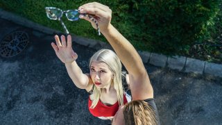 Phang tê bướm em tây lồn rộng căm trổ cá tính