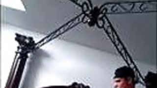 Tôi không thể không quan hệ với cô bạn gái ngực bự của mình trên máy giặt