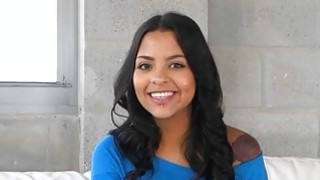 Đại gia việt nam thuê cave về nhà để thỏa mãn con cặc