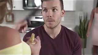 Phim AV trong nước Jingdong Films JD045 Mamma Mia Cuộc chiến loạn luân giữa mẹ và con gái thực sự