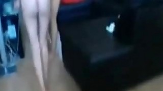 Bị hai cô em gái mời gọi làm tình loạn luân