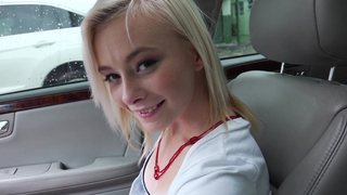 Một sinh viên bán thời gian xinh đẹp đến từ trường Đại học FuX Đài Loan, với bộ ngực lớn và vòng ba đầy đặn, cô ấy sẽ hét lên...