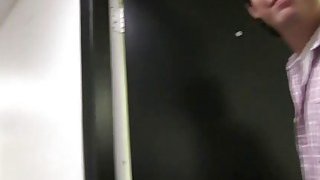 Người đẹp cao lớn phát điên trong buổi thử giọng của mình