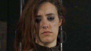 Cho cô vợ đi chụp hình khoả thân cùng cấp trên và cái kết