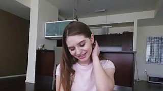 Trong cơn say triền miên em bú nhầm cu anh với ai