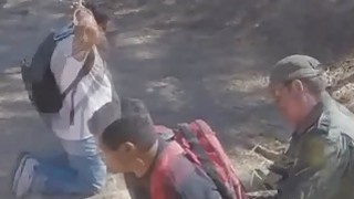 Hai cô gái gợi cảm mặc đồ trắng quan hệ tay ba, đi tất lụa đen và quan hệ bằng miệng trước khi cưỡi ngựa và bị quan hệ mạnh bạo...