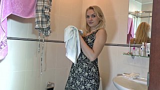 Bố ơi dừng lại đi, đừng làm vậy mà…