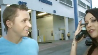 Dâm dục gọi tình nhân sang quan hệ