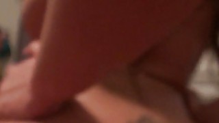 Cô gái muốn ăn và quan hệ tình dục, cô ấy quá bận rộn