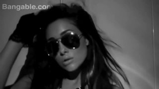 MOGI-080-C "Tôi luôn kiềm chế việc xuất tinh trong cuộc sống riêng tư... Nhưng trong phim khiêu dâm tôi có thể xuất tinh rất nhiều!"